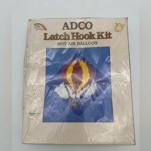 Vintage Hot Air Balloon Adco Creation Latch Hook Yard Craft Kit USA 12x12 #1214